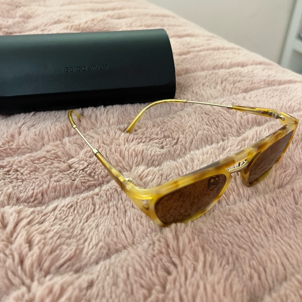 Giorgio Armani Brand new sun glasses